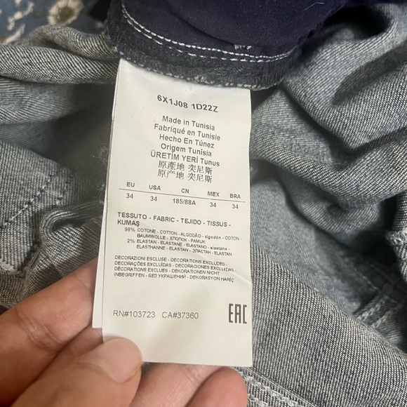 Emporio Armani Men’s Jeans (34 waist) - Picture 4 of 4